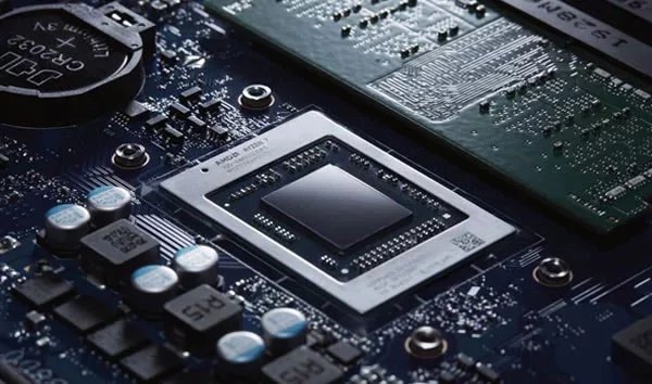 2|全体の処理を担う「CPU」