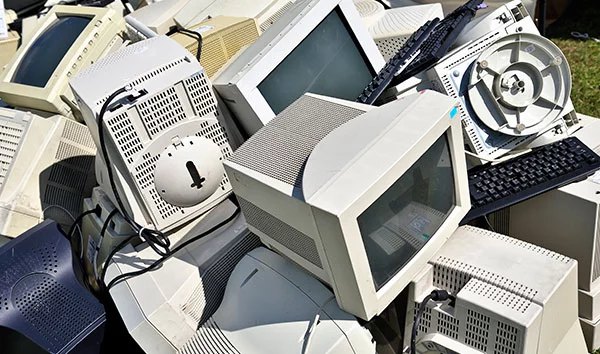 法人パソコンを処分・廃棄する方法