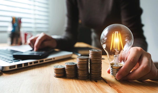 パソコンの電気代は消費電力によって変わる