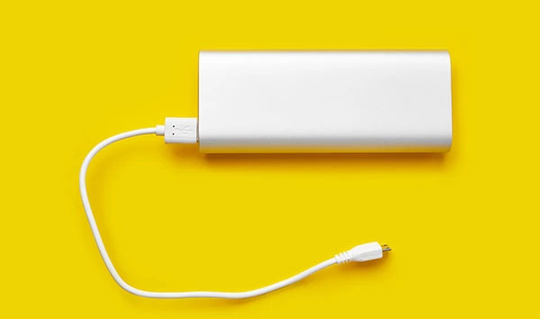 ノートパソコンの充電器の種類